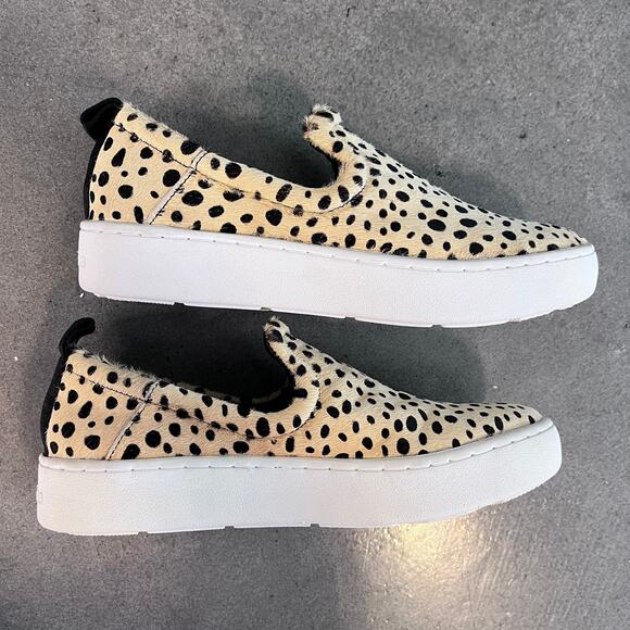 Dolce Vita Leopard Calf hair print Tag slip on sneaker womens size 6 NEW - Picture 7 of 9